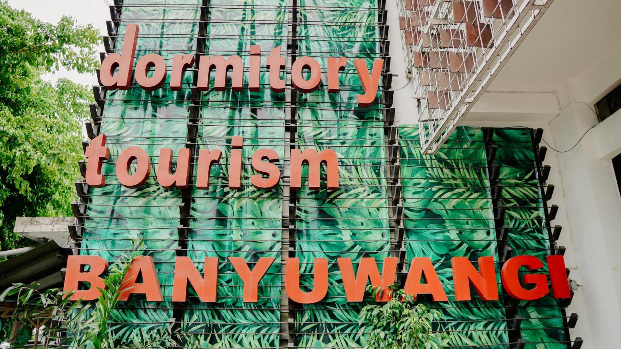 Dormitory Tourism Sritanjung Banyuwangi By Gajahsora Management Extérieur photo